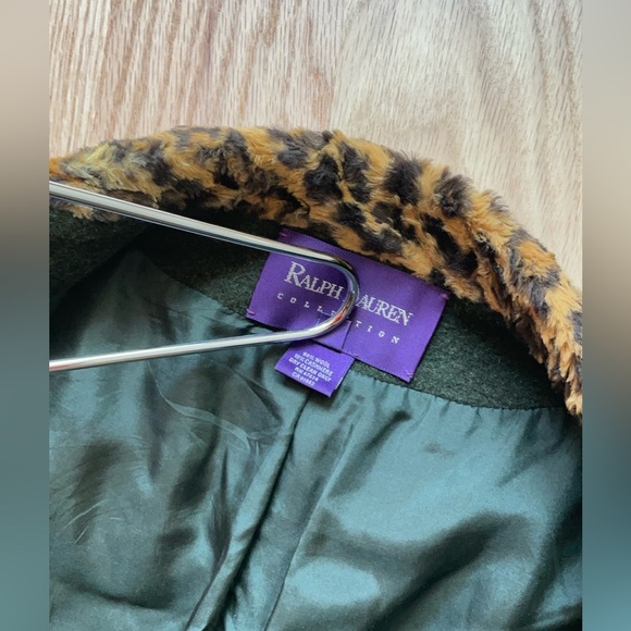 Ralph Lauren, Purple Label Dark Green Blazer. - Picture 6 of 6